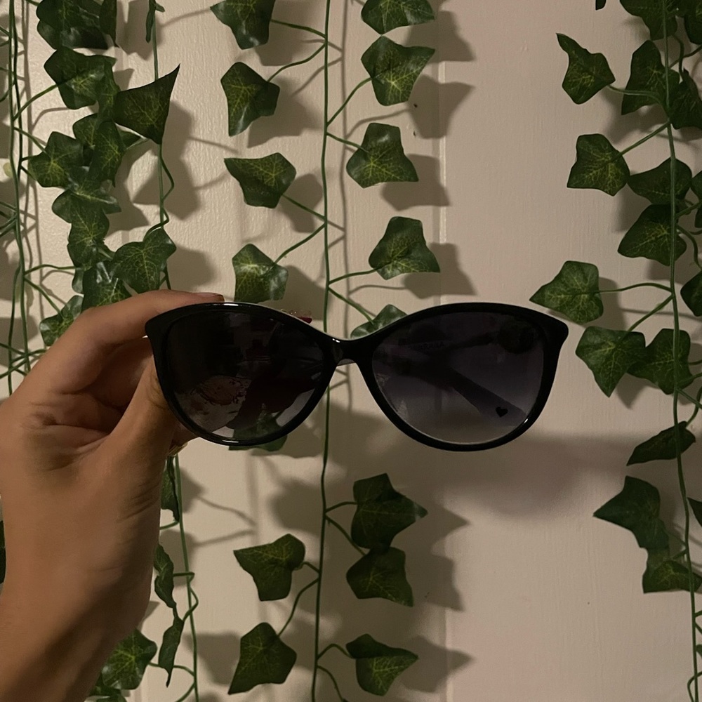 Brighton Black and White Sunglasses
